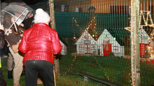 Decoración navideña en Gosende (7)