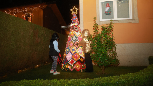 Decoración navideña en Gosende (53)