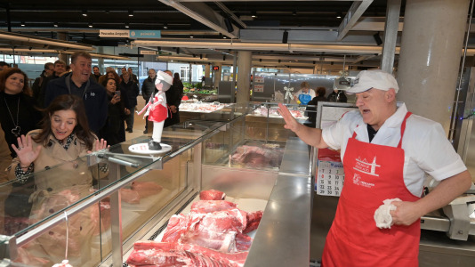 "Es una obra que hace barrio y ciudad", señala la alcaldesa de A Coruña, Inés Rey
