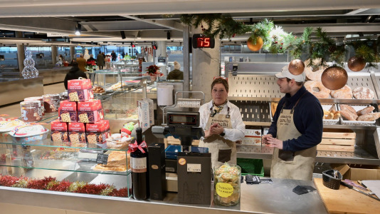 "Es una obra que hace barrio y ciudad", señala la alcaldesa de A Coruña, Inés Rey
