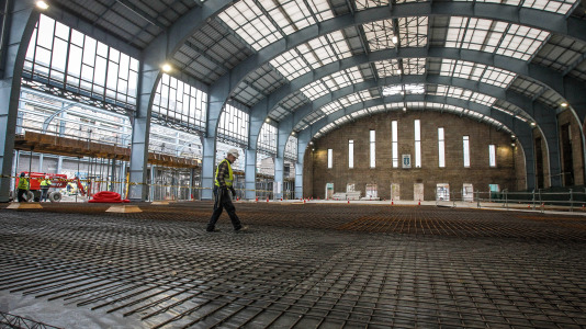 El secretario de Estado de Transportes, José Antonio Santano, explicó esta tarde en su visita a las obras que esta infraestructura "es una terminal adaptada al nuevo concepto de la movilidad"