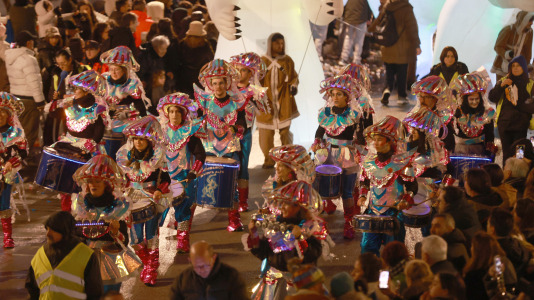 El paso de la Cabalgata llena de ilusión las calles de A Coruña