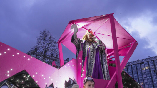 El paso de la Cabalgata llena de ilusión las calles de A Coruña