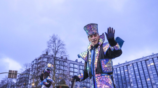 El paso de la Cabalgata llena de ilusión las calles de A Coruña