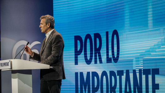 Los 'populares' se reúnen en Palexco para diseñar su estrategia de cara al nuevo curso