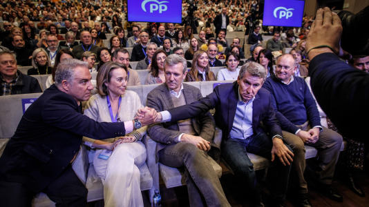 Los 'populares' se reúnen en Palexco para diseñar su estrategia de cara al nuevo curso