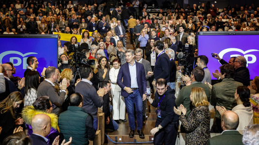 Los 'populares' se reúnen en Palexco para diseñar su estrategia de cara al nuevo curso