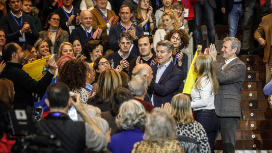 Los 'populares' se reúnen en Palexco para diseñar su estrategia de cara al nuevo curso