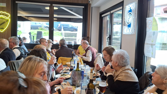 Cocido de los vecinos del Castro de Elviña por el patrón 