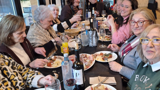 Cocido de los vecinos del Castro de Elviña por el patrón 