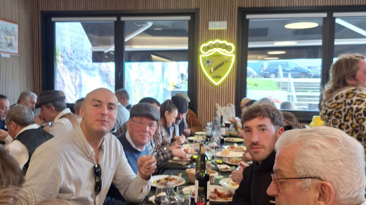 Cocido de los vecinos del Castro de Elviña por el patrón 