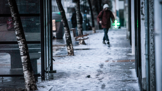 Los coruñeses pasaron la noche entre intensas tormentas y granizadas