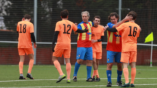 El cuadrangular enfrentó a los equipos de fútbol de los colegios de A Coruña, Madrid, Valencia y Málaga