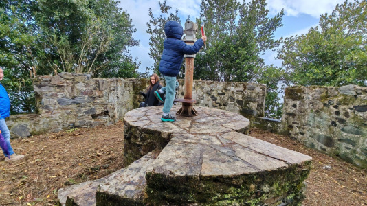  Una visita histórica organizada por la Asociación de Vecinos de La Calle de La Obra consiguió la apertura del BIC