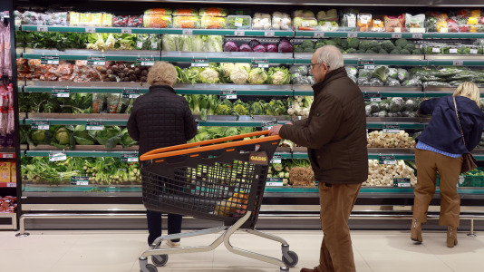 Situado en la antigua nave de Caramelo, es el Gadis más grande de A Coruña