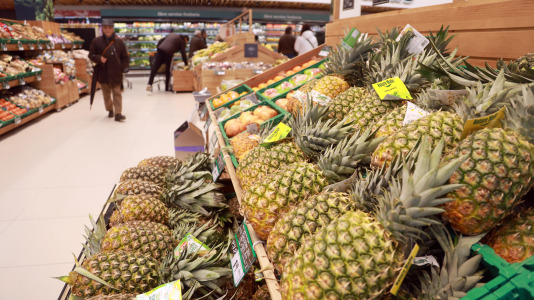 Situado en la antigua nave de Caramelo, es el Gadis más grande de A Coruña