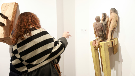 El autor presenta en "Retornos" diferentes obras creadas a lo largo de toda su carrera