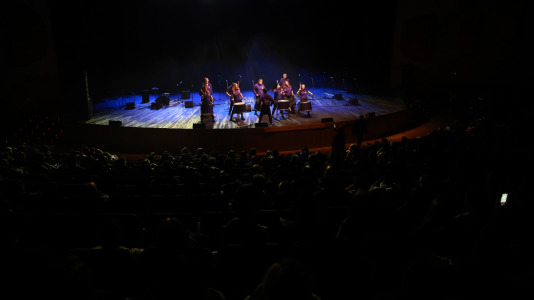 El certamen se celebró en el Palacio de la Ópera, e inició las celebraciones del carnaval coruñés