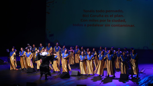 El certamen se celebró en el Palacio de la Ópera, e inició las celebraciones del carnaval coruñés