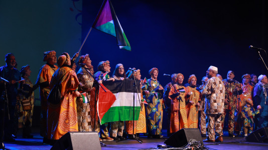 El certamen se celebró en el Palacio de la Ópera, e inició las celebraciones del carnaval coruñés