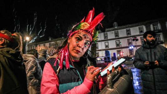 A pesar de la alerta naranja, el dios Momo pudo tomar las calles
