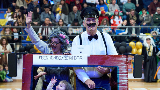 El pabellón de San Marcos acogió la fiesta y el concurso de disfraces