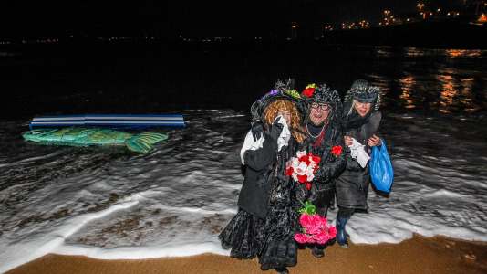 El funeral marca el fin del Carnaval en A Coruña