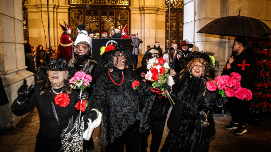El funeral marca el fin del Carnaval en A Coruña