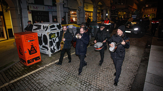 El funeral marca el fin del Carnaval en A Coruña