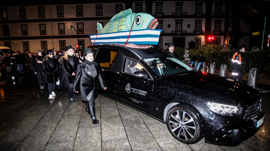 El funeral marca el fin del Carnaval en A Coruña