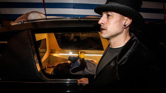 El funeral marca el fin del Carnaval en A Coruña