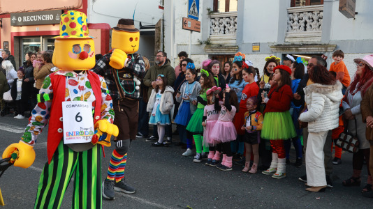 El Campo da Feira volvió a llenarse de fiesta y disfraces