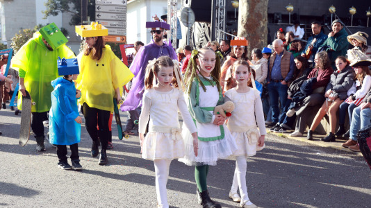 El Campo da Feira volvió a llenarse de fiesta y disfraces  