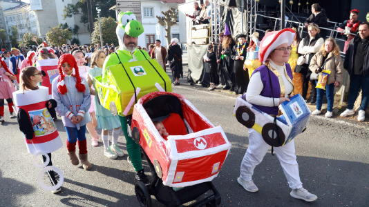 El Campo da Feira volvió a llenarse de fiesta y disfraces  