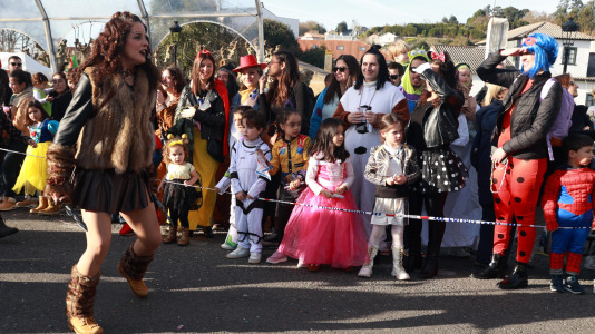 El Campo da Feira volvió a llenarse de fiesta y disfraces  