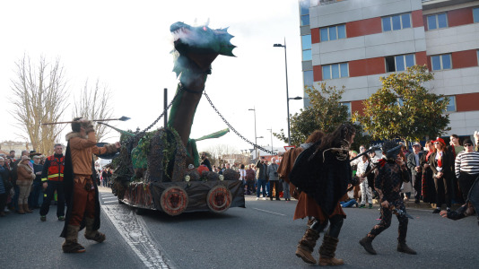 El Campo da Feira volvió a llenarse de fiesta y disfraces    
