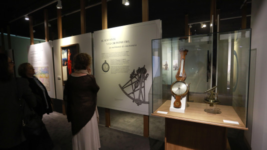 La muestra recrea el interior de la fragata 'Pizarro' y enseña las aventuras de ambos navegantes