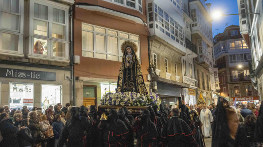 La Dolorosa abrió la Semana Santa coruñesa
