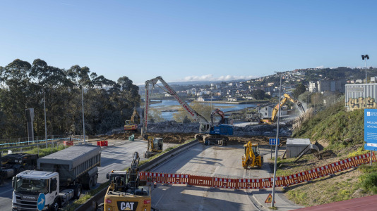 Demolición del viaducto del Chuac