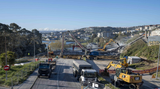 Demolición del viaducto del Chuac