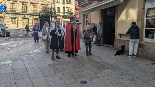 La Semana Santa coruñesa se cierra con las procesiones que conmemoran el Domingo de Resurrección