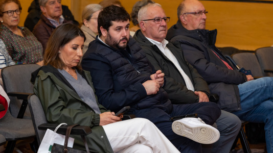 Los diecisiete participantes proponen una residencia pública de mayores, mejoras en la piscina, una feria con actividades para el colectivo y la creación de más parques biosaludables