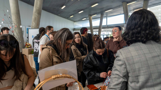 Más de 3.500 alumnos participaron en un evento para conocer el panorama laboral y sus opciones en el futuro
