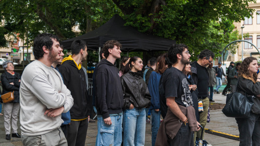 A música tomou a praza de España para celebrar o día das Letras Galegas