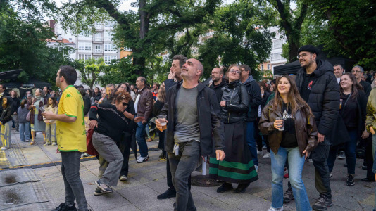 A praza de España vibrou con música durante todo o sábado previo ás Letras