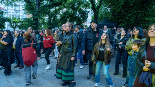 A praza de España vibrou con música durante todo o sábado previo ás Letras