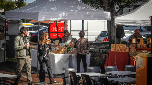 Culleredo encheuse de produtos artesáns e actividades para celebrar o Día das Letras Galegas