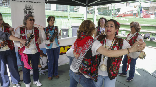 El barrio volvió a celebrar su ya tradicional certamen para elegir la mejor tortilla