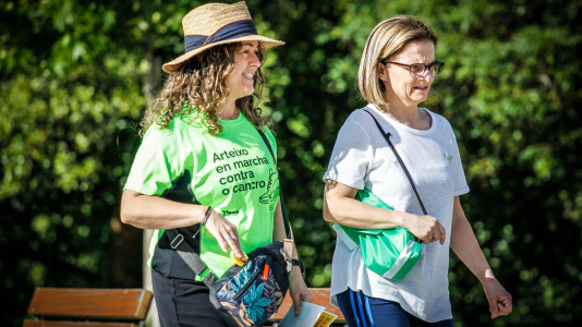 Marcha contra el cáncer en Arteixo