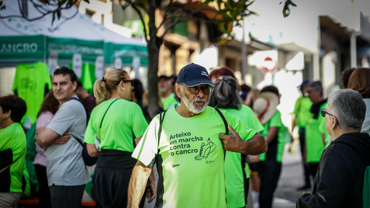 Marcha contra el cáncer en Arteixo